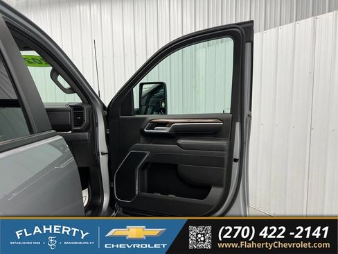 Used 2026 Chevrolet Silverado 3500 LT w/ Trail Boss Package AWD/4WD image 14