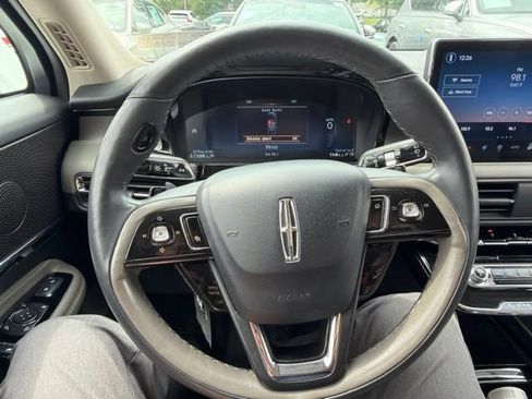 Used 2023 Lincoln Corsair Reserve w/ Equipment Group 201A AWD/4WD image 23