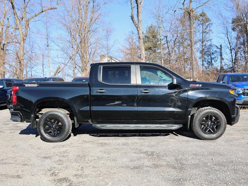 Used 2020 Chevrolet Silverado 1500 Custom Trail Boss w/ Custom Convenience Package image 8