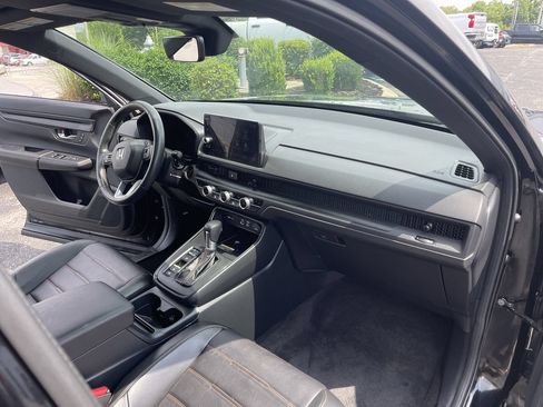 Used 2025 Honda CR-V Sport-L image 28