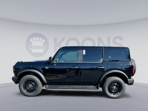 New 2026 Ford Bronco Outer Banks AWD/4WD image 2
