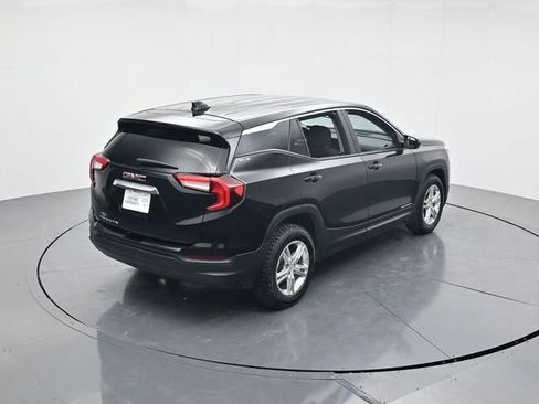 Used 2022 GMC Terrain SLE image 38