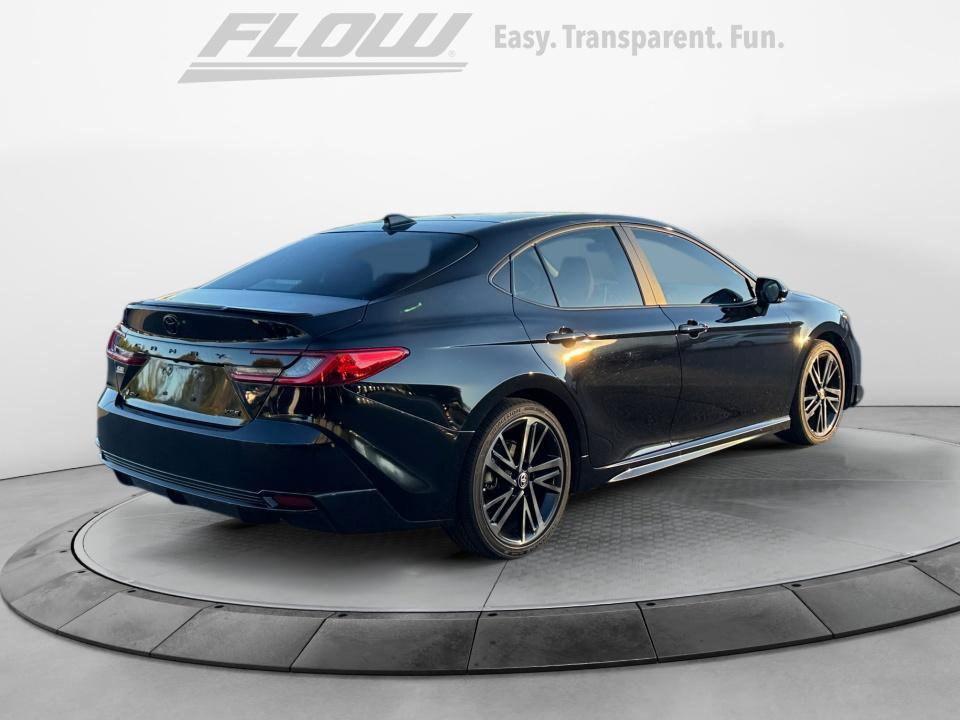 Used 2025 Toyota Camry XSE FWD image 7