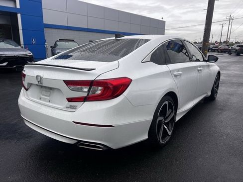 Used 2022 Honda Accord Sport image 3