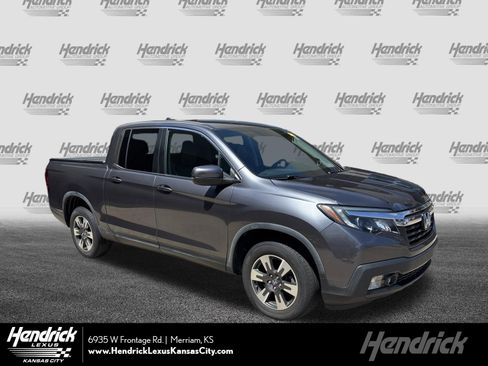 Used 2017 Honda Ridgeline RTL image 1