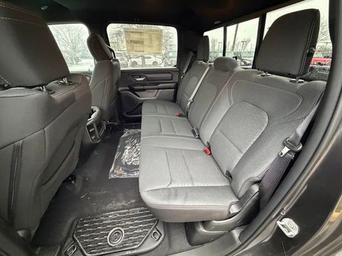 New 2026 RAM 1500 Express image 12