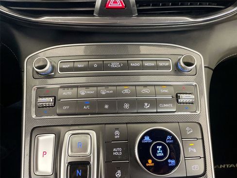 Used 2023 Hyundai Santa Fe Limited AWD/4WD image 9