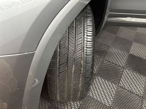 Used 2024 GMC Terrain Denali w/ Denali Premium Package image 43