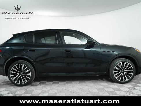 New 2025 Maserati Grecale Modena AWD/4WD image 8
