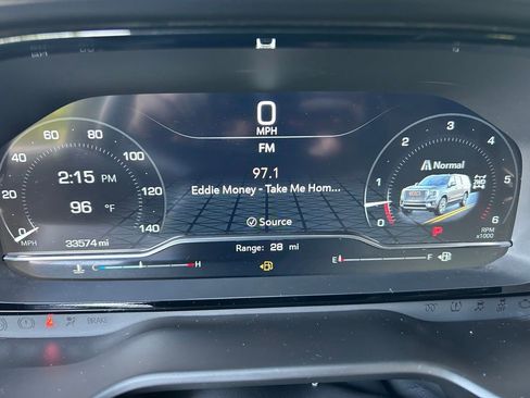Used 2024 GMC Yukon Denali AWD/4WD image 28