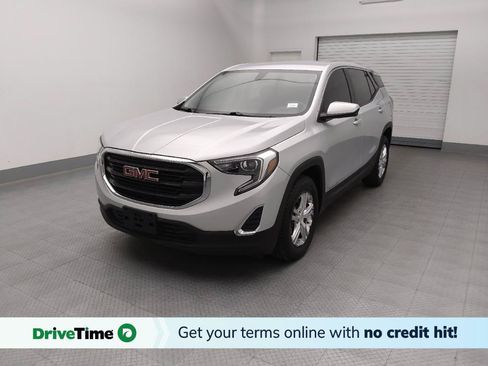 Used 2018 GMC Terrain SLE FWD image 1