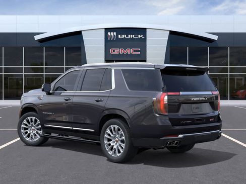 New 2026 GMC Yukon Denali w/ Sun & Power Step Package image 3
