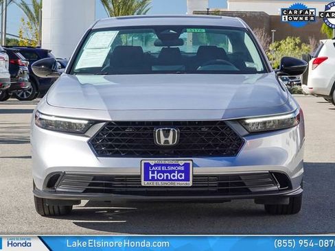 Certified 2025 Honda Accord SE image 3