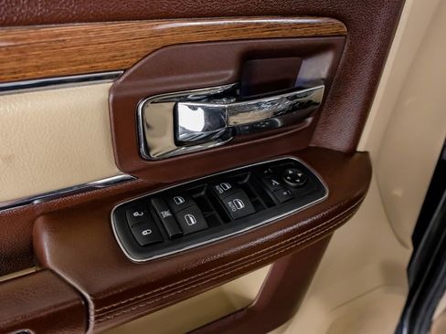 Used 2016 RAM 2500 Laramie image 45