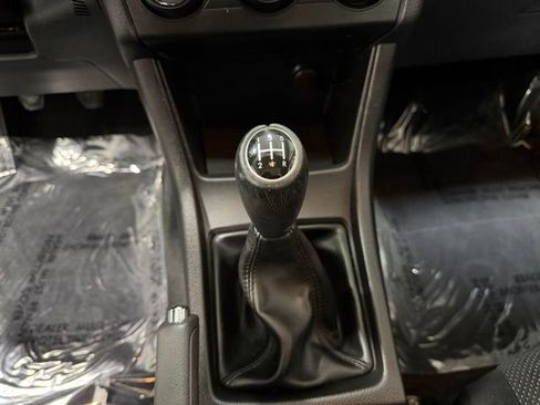 Used 2013 Subaru Impreza 2.0i Premium w/ Alloy Wheel Pkg + Moonroof image 14