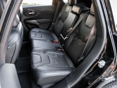 Used 2022 Jeep Cherokee Latitude Lux image 51