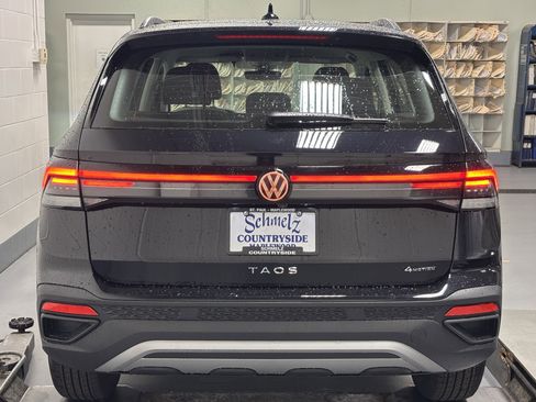 New 2025 Volkswagen Taos S image 25