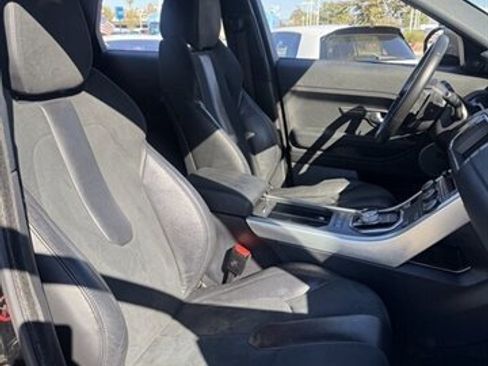 Used 2015 Land Rover Range Rover Evoque Pure image 7