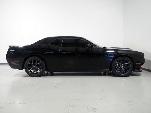 Used 2023 Dodge Challenger R/T w/ Blacktop Package RWD image 5