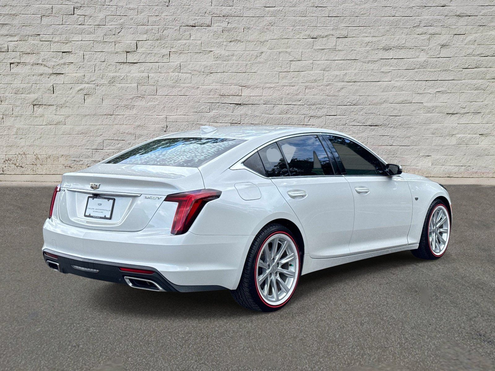 Used 2020 Cadillac CT5 Luxury RWD image 5
