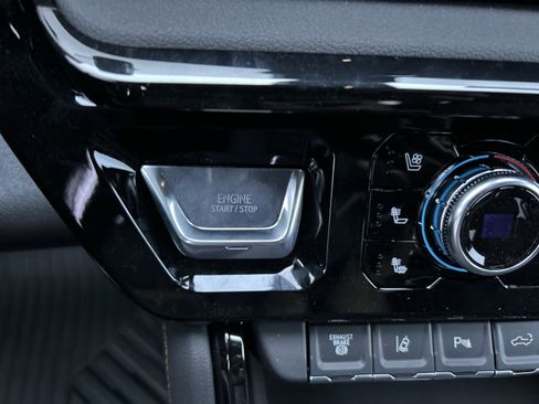 New 2026 GMC Sierra 2500 AT4 w/ Technology Package image 36