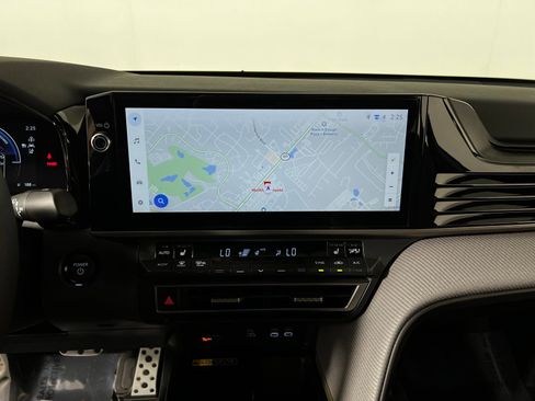 Used 2026 Toyota Camry SE w/ Multimedia Upgrade Package FWD image 18