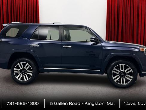 Certified 2022 Toyota 4Runner Limited AWD/4WD image 4