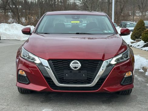 Certified 2022 Nissan Altima 2.5 SV image 3