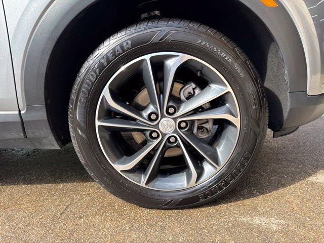 Used 2023 Buick Encore GX Select w/ Safety Package II AWD/4WD image 30