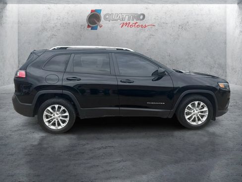 Used 2021 Jeep Cherokee Latitude FWD image 7