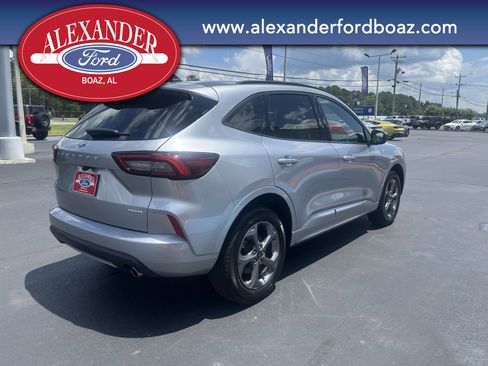 Used 2024 Ford Escape ST-Line image 4