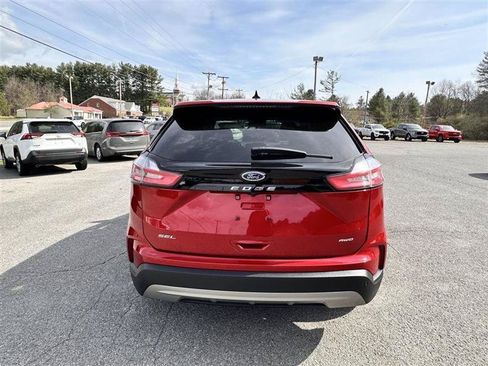 Used 2024 Ford Edge SEL AWD/4WD image 6