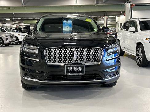Used 2023 Lincoln Nautilus FWD image 6