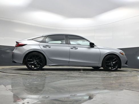 Used 2024 Honda Civic Sport image 32