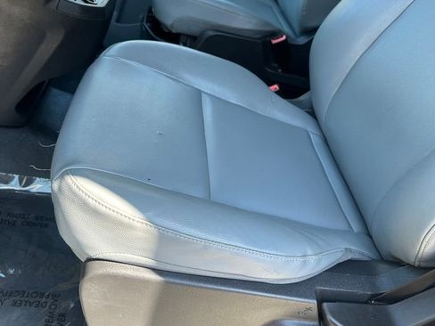 Used 2017 Ford Transit 250 148 Medium Roof RWD image 13