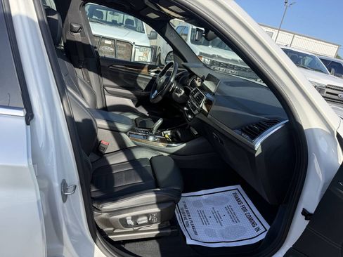 Used 2019 BMW X3 sDrive30i w/ Convenience Package RWD image 10