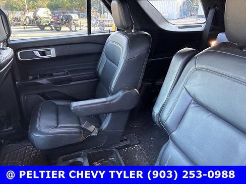 Used 2020 Ford Explorer XLT w/ Equipment Group 202A image 18
