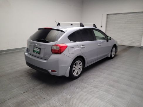 Used 2016 Subaru Impreza 2.0i Premium AWD/4WD image 9