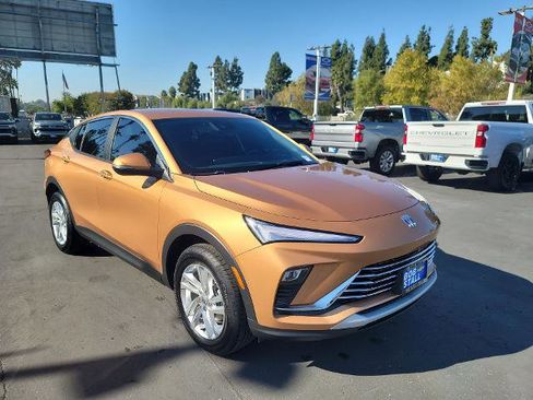 Used 2024 Buick Envista Preferred image 2