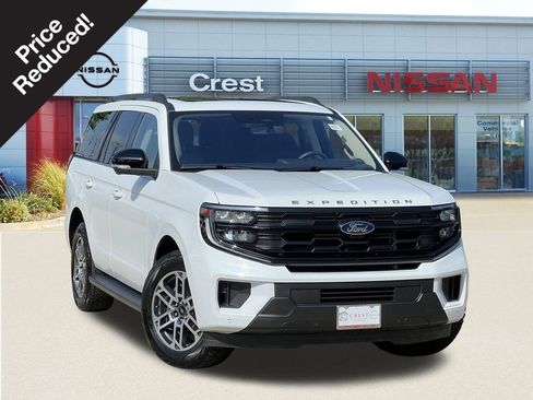 Used 2025 Ford Expedition Active image 1