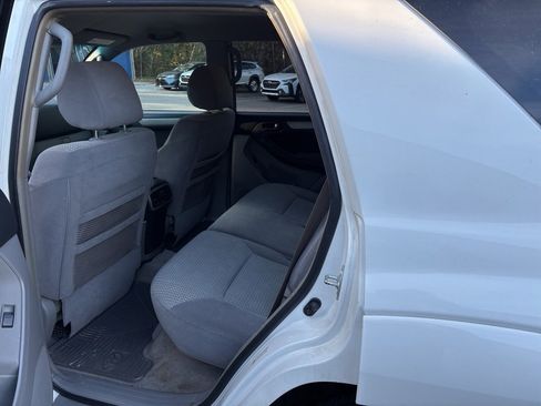 Used 2004 Toyota 4Runner SR5 image 4