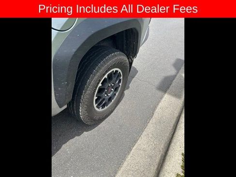 Used 2024 Toyota Tacoma TRD Off-Road w/ TRD Off Road Upgrade Package AWD/4WD image 8