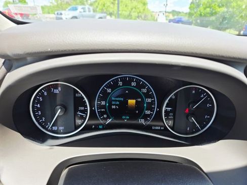Used 2017 Buick LaCrosse Premium w/ Driver Confidence Package #2 FWD image 21
