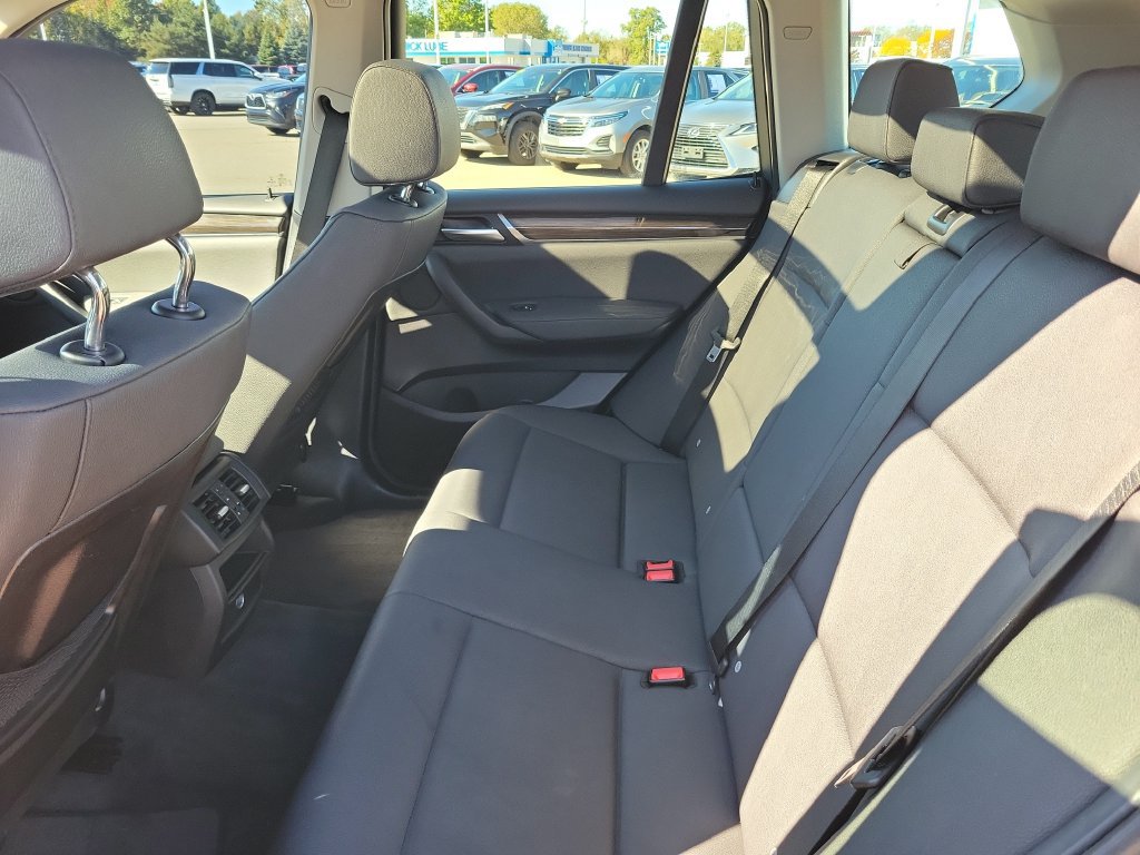 Used 2017 BMW X3 sDrive28i RWD image 30