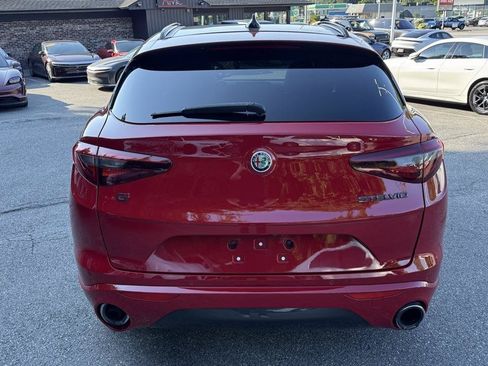 Used 2021 Alfa Romeo Stelvio Ti w/ Nero Edizione AWD/4WD image 16