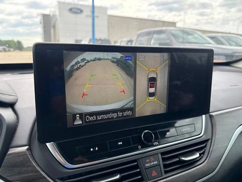 Used 2023 Nissan Altima 2.5 SL FWD image 23
