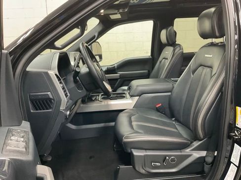 Used 2022 Ford F350 Platinum image 8