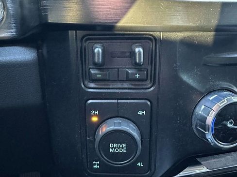Used 2024 Ford F250 Lariat w/ Lariat Ultimate Package image 14