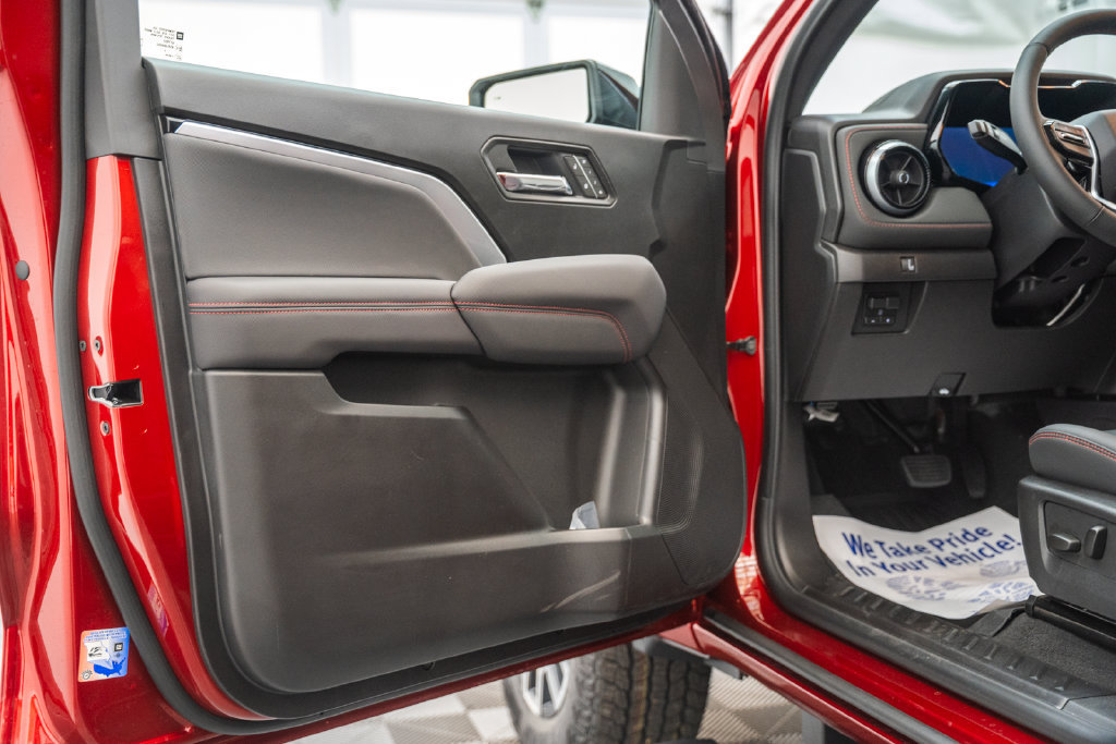 New 2026 Chevrolet Colorado Z71 w/ Technology Package AWD/4WD image 46