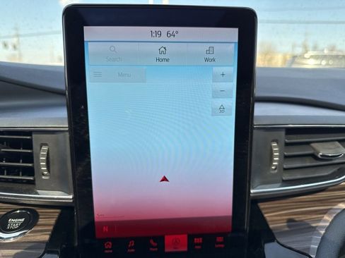 Used 2024 Ford Explorer Limited w/ Limited Technology Package image 13